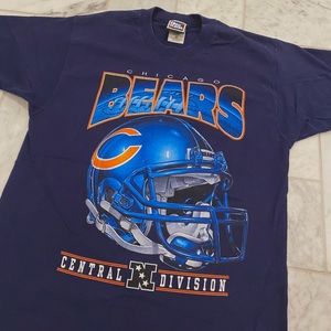 Selling a retro/vintage Chicago Bears T-Shirt!